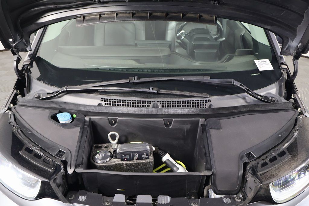 Thumbnail: 2017 BMW i3 - 15