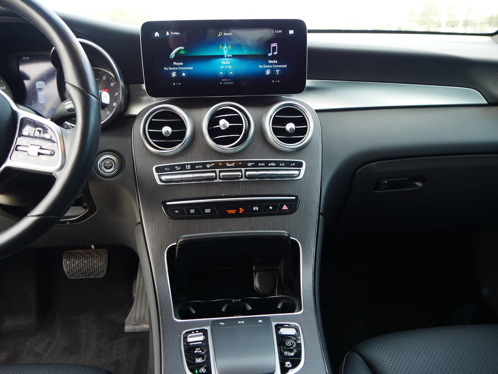 Thumbnail: 2022 Mercedes-Benz GLC - 30