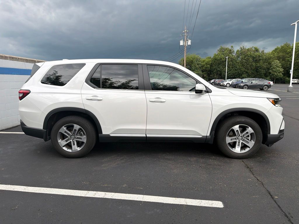 Thumbnail: 2024 Honda Pilot - 6