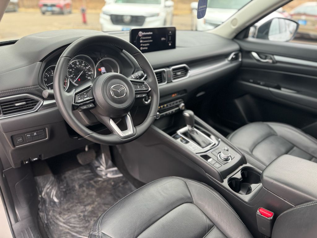 View vehicle photo 5