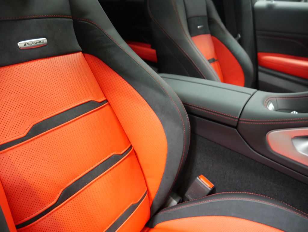 Thumbnail: 2026 Mercedes-Benz GLE - 32