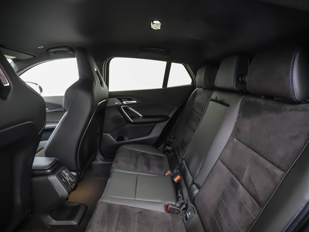 Thumbnail: 2026 BMW X2 - 22