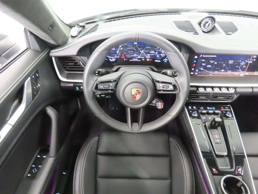 Thumbnail: 2025 Porsche 911 - 16