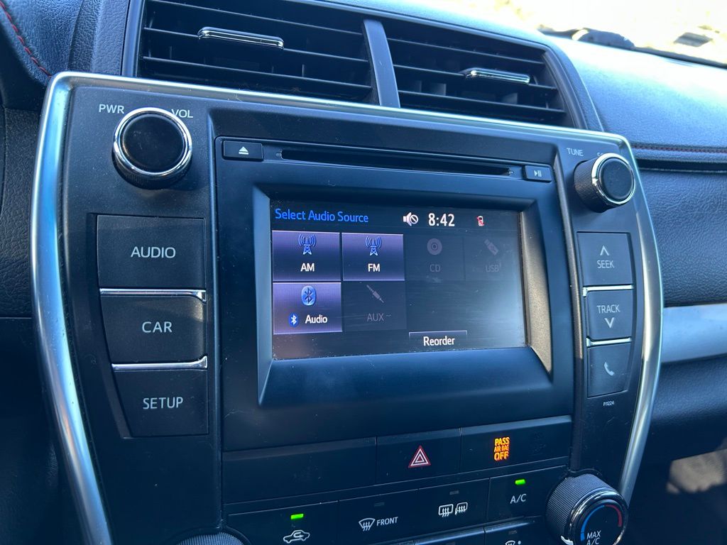 Thumbnail: 2016 Toyota Camry - 25