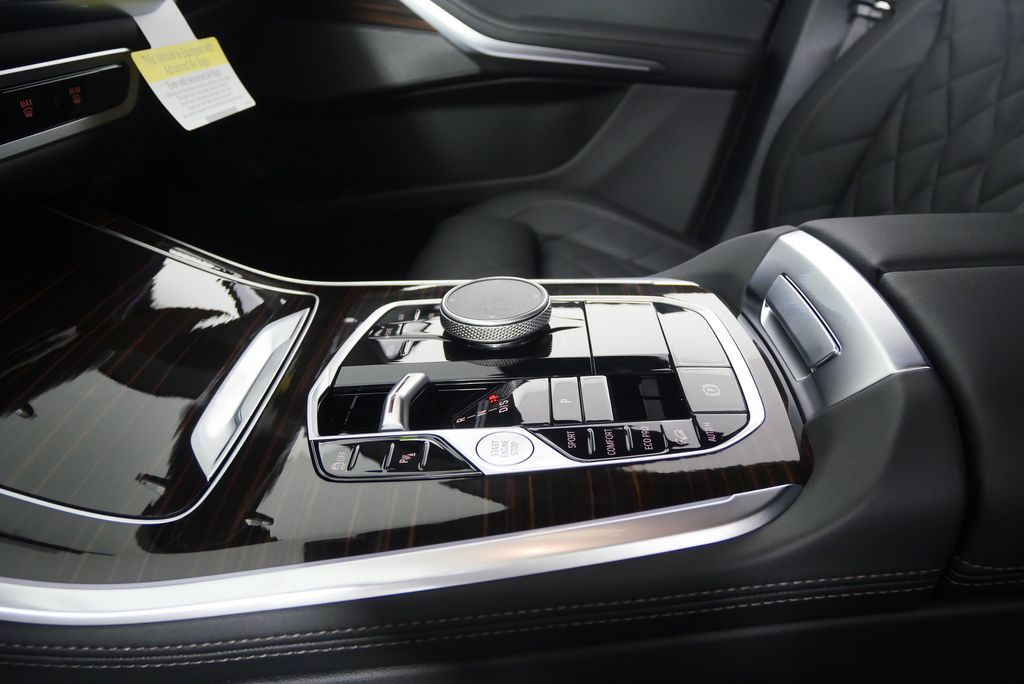 2026 BMW X5 xDrive40i 21