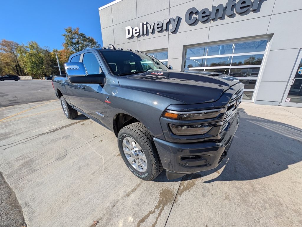 2026 RAM 2500 Laramie Crew Cab 4WD