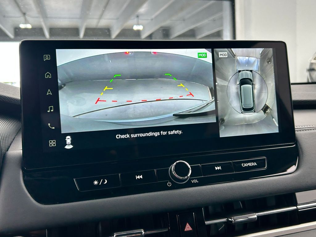 New 2026 Gray Mitsubishi SE image 17