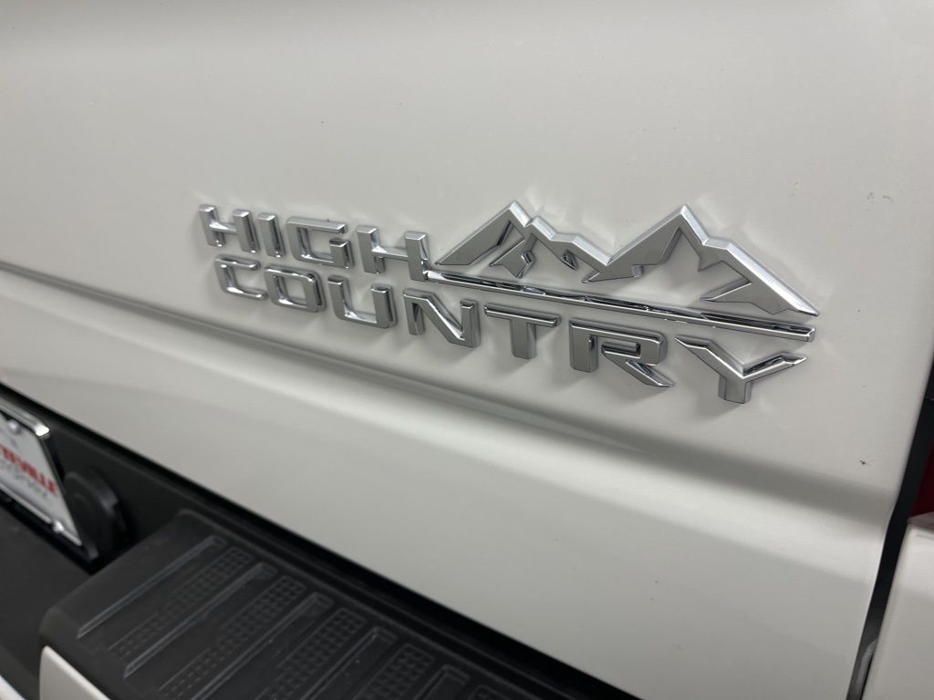 2024 Chevrolet Silverado 1500 High Country 4