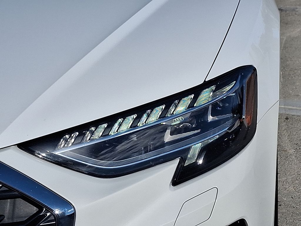 Thumbnail: 2023 Audi A8 - 12