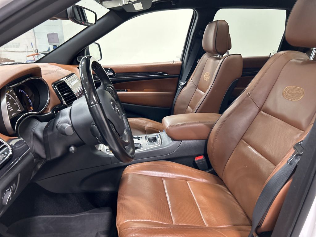 used 2021 Jeep Grand Cherokee car, priced at $27,202