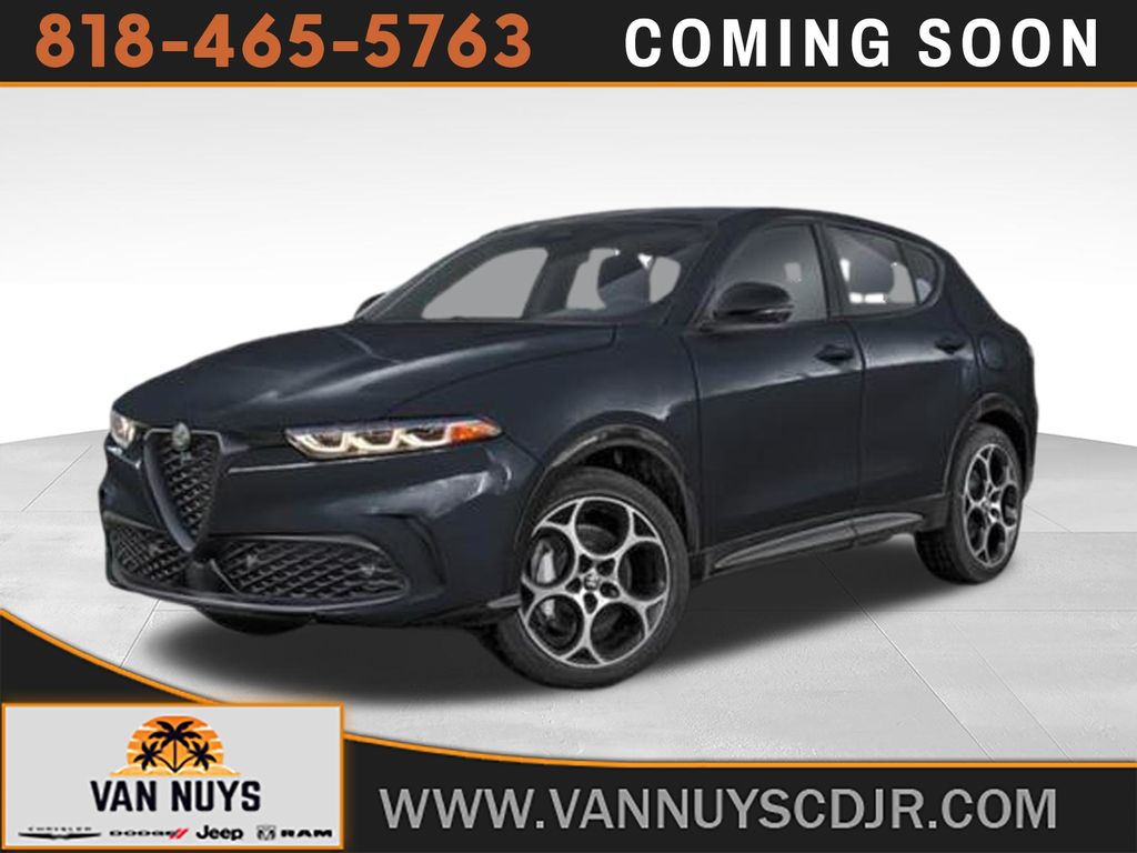 Black 2025 Alfa Romeo Tonale Hybrid  All-Wheel Drive 6-Speed Automatic