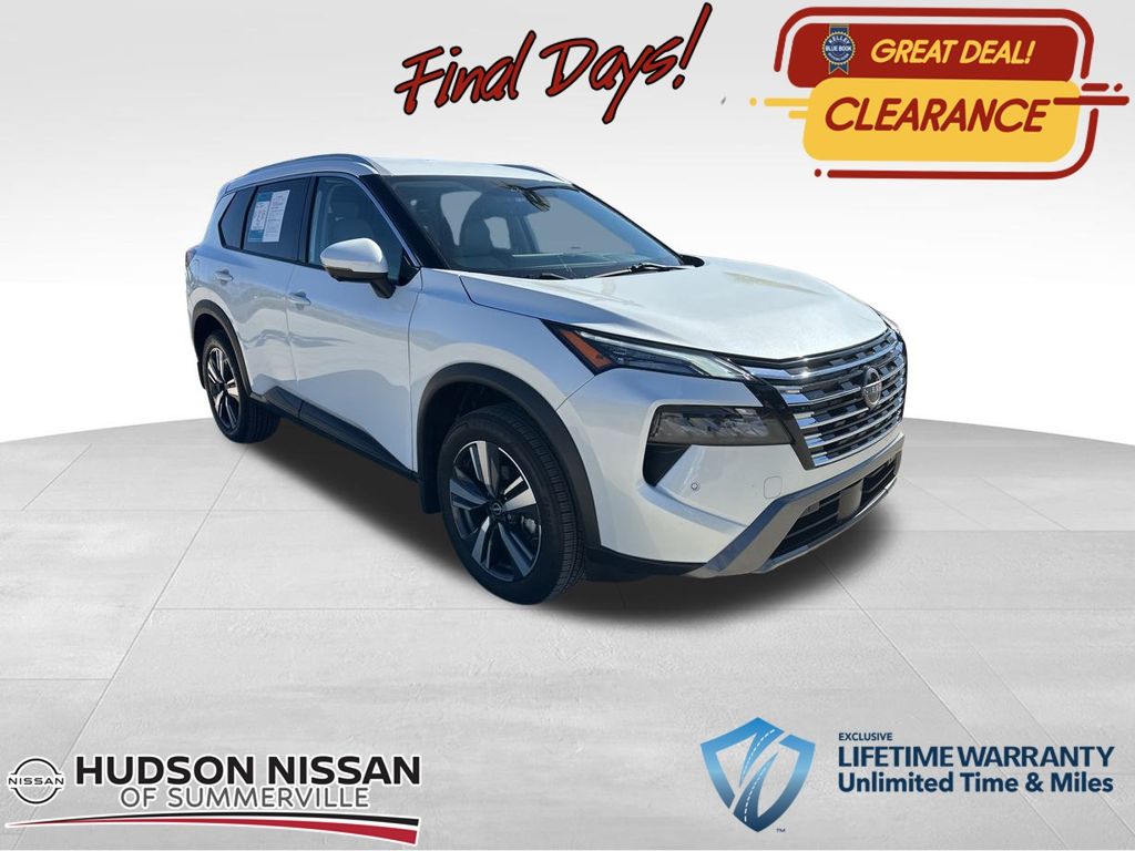 2024 Everest White Pearl Nissan Rogue SL FWD SUV