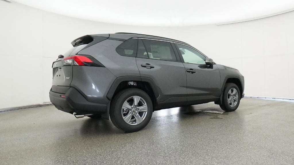 Thumbnail: 2025 Toyota RAV4 - 18