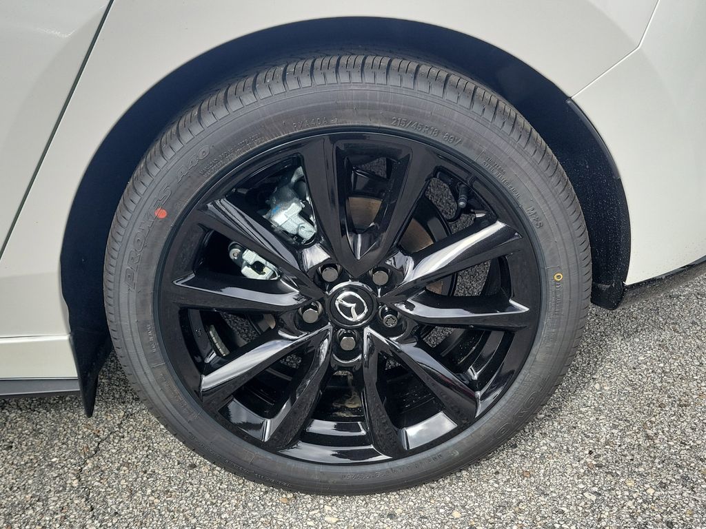 2026 Mazda Mazda3 Premium - Photo 7