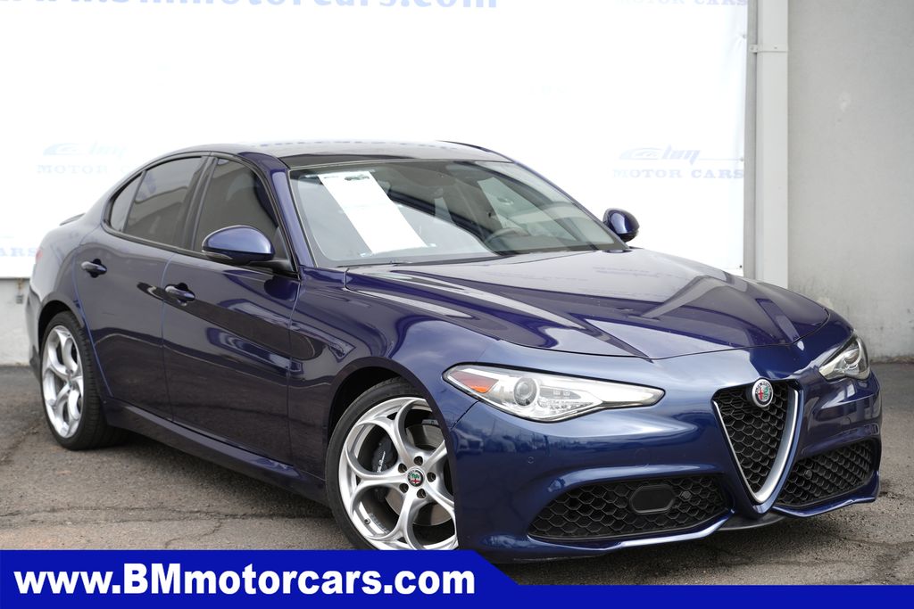 Montecarlo Blue Metallic 2019 Alfa Romeo Giulia Ti Sport RWD Sedan Rear-Wheel Drive 8-Speed Automatic