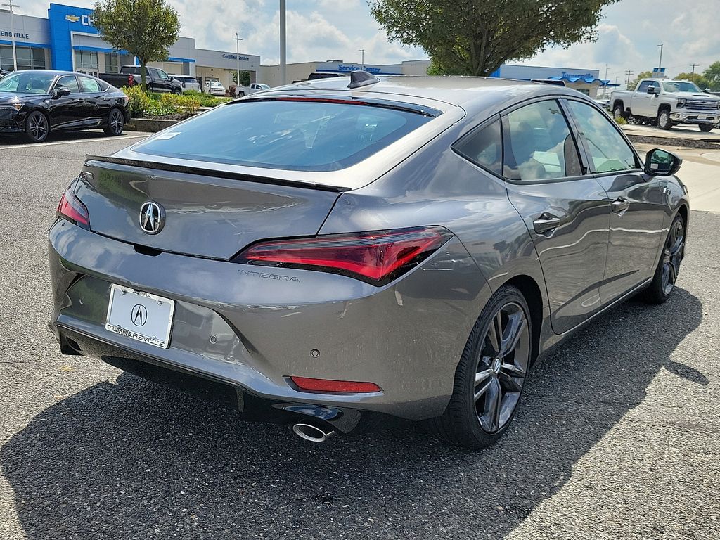 Thumbnail: 2025 Acura Integra - 4