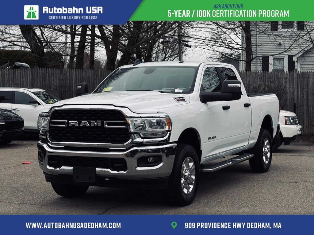 Bright White Clearcoat 2024 RAM 2500 Big Horn Crew Cab 4WD Pickup Truck Four-Wheel Drive 8-Speed Automatic