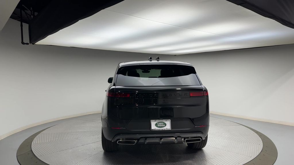Thumbnail: 2024 Land Rover Range Rover Sport - 7