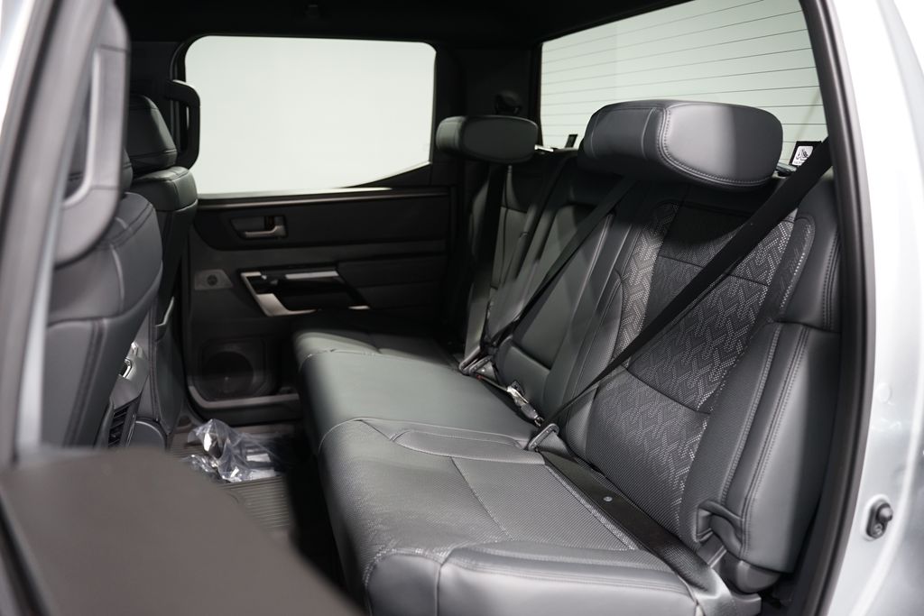 2025 Toyota Tundra Limited 32