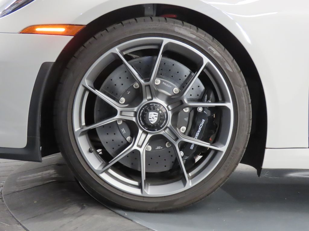 Thumbnail: 2023 Porsche 911 - 11