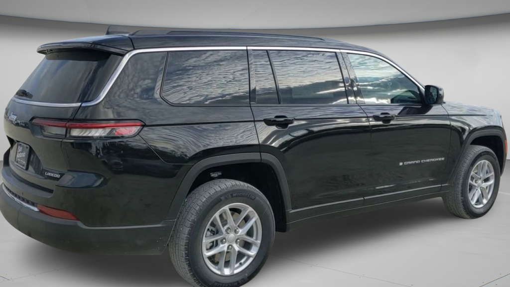 New 2025 Black Jeep Laredo image 42