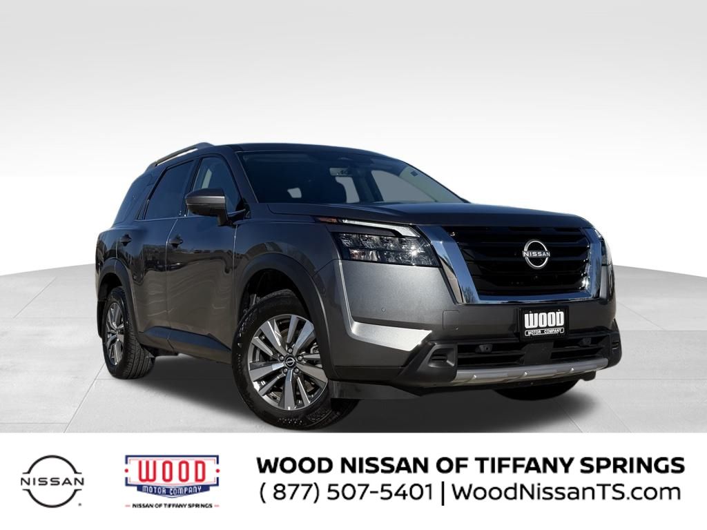 2025 Nissan Pathfinder SL 4WD
