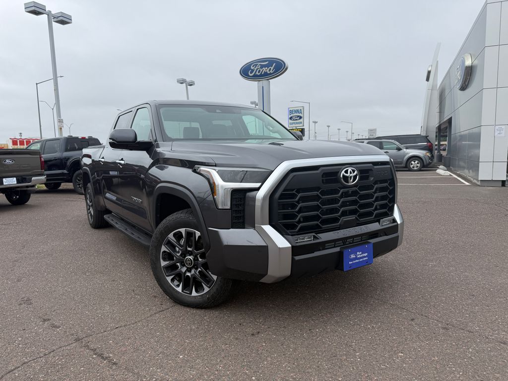 2022 Toyota Tundra Limited CrewMax Cab LB 4WD
