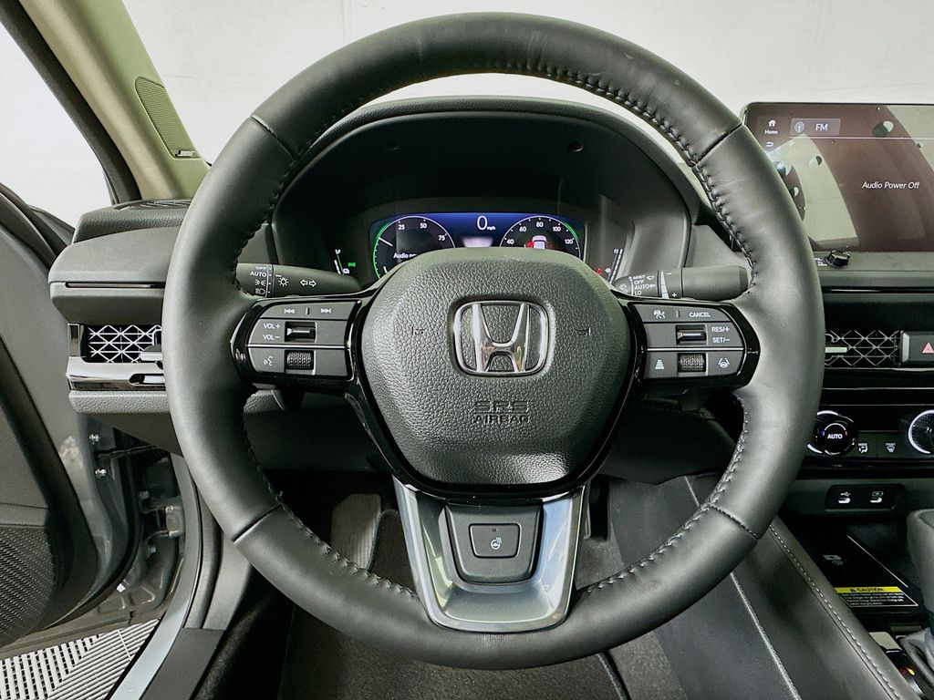 2025 Honda Accord Touring 10