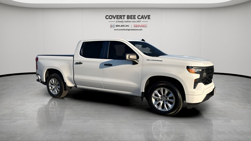 Used Car 2022 Chevrolet Silverado 1500  Custom For Sale Under $35,000 In Austin, Texas