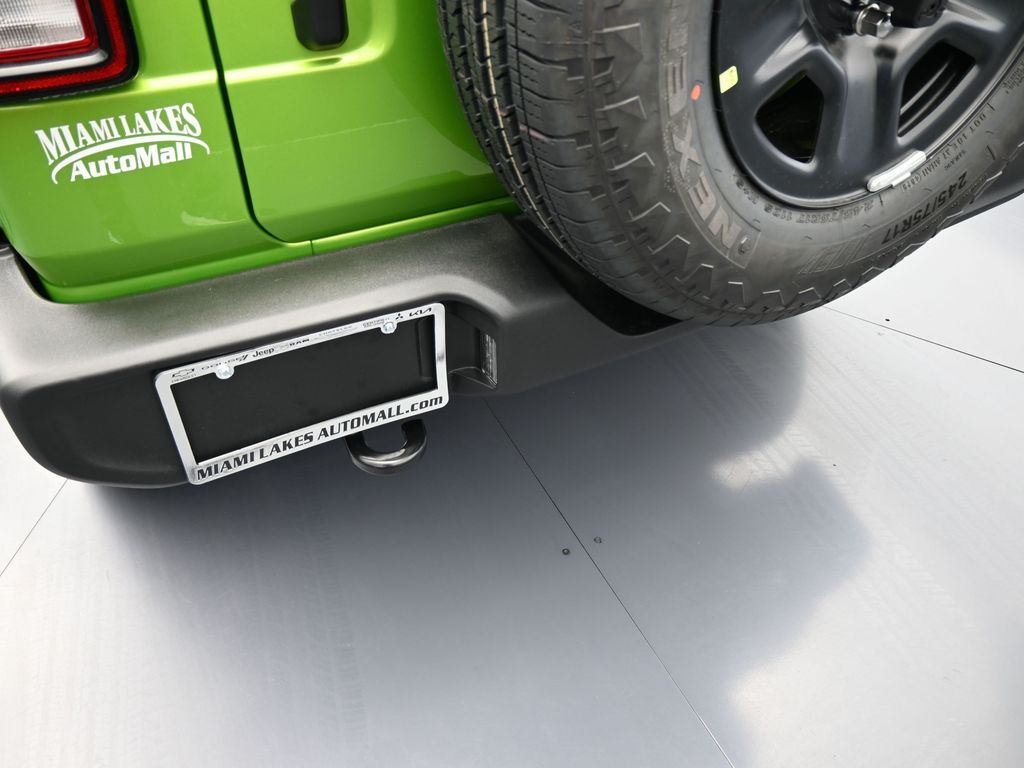 New 2026 Mojito Clearcoat Jeep Sport image 32