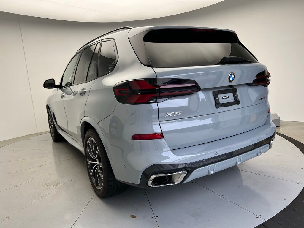 Thumbnail: 2024 BMW X5 - 4