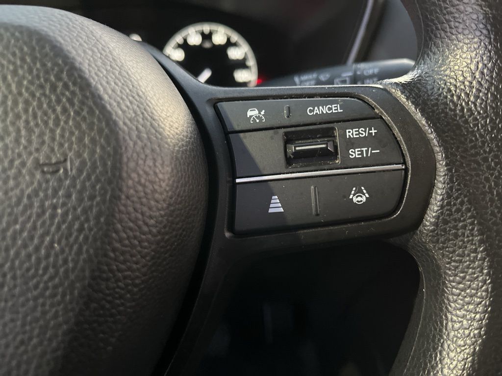 Thumbnail: 2023 Honda CR-V - 20