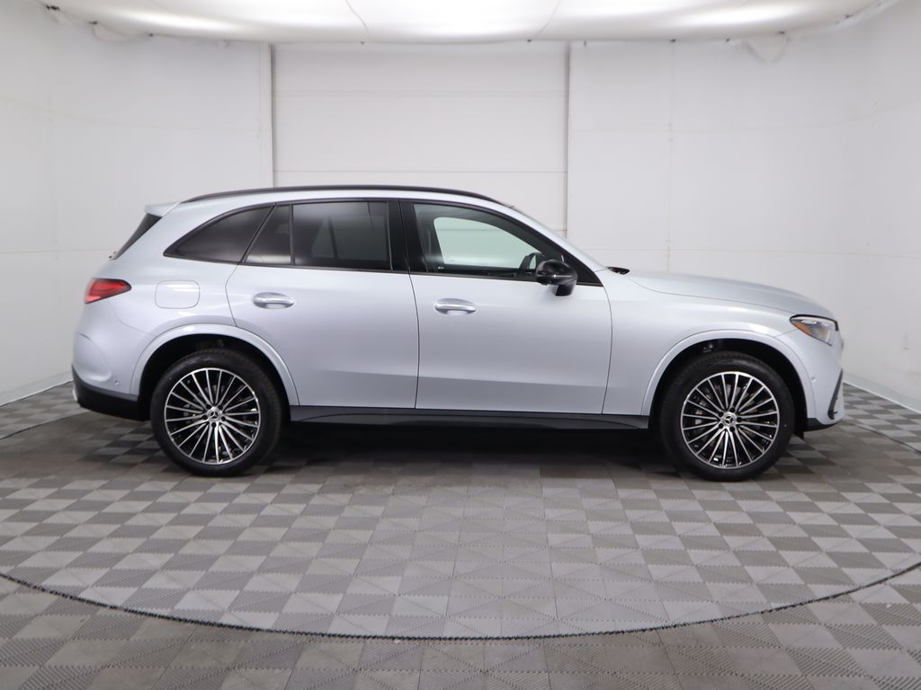 2024 Mercedes-Benz GLC 300 4