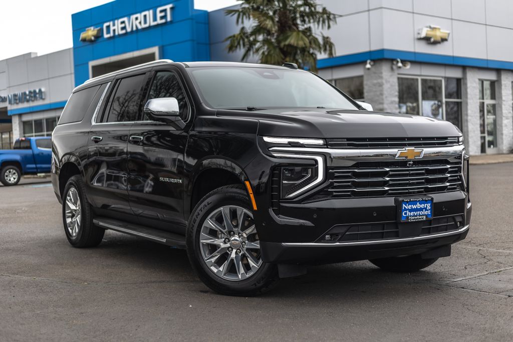 2025 Chevrolet Suburban Premier 4WD