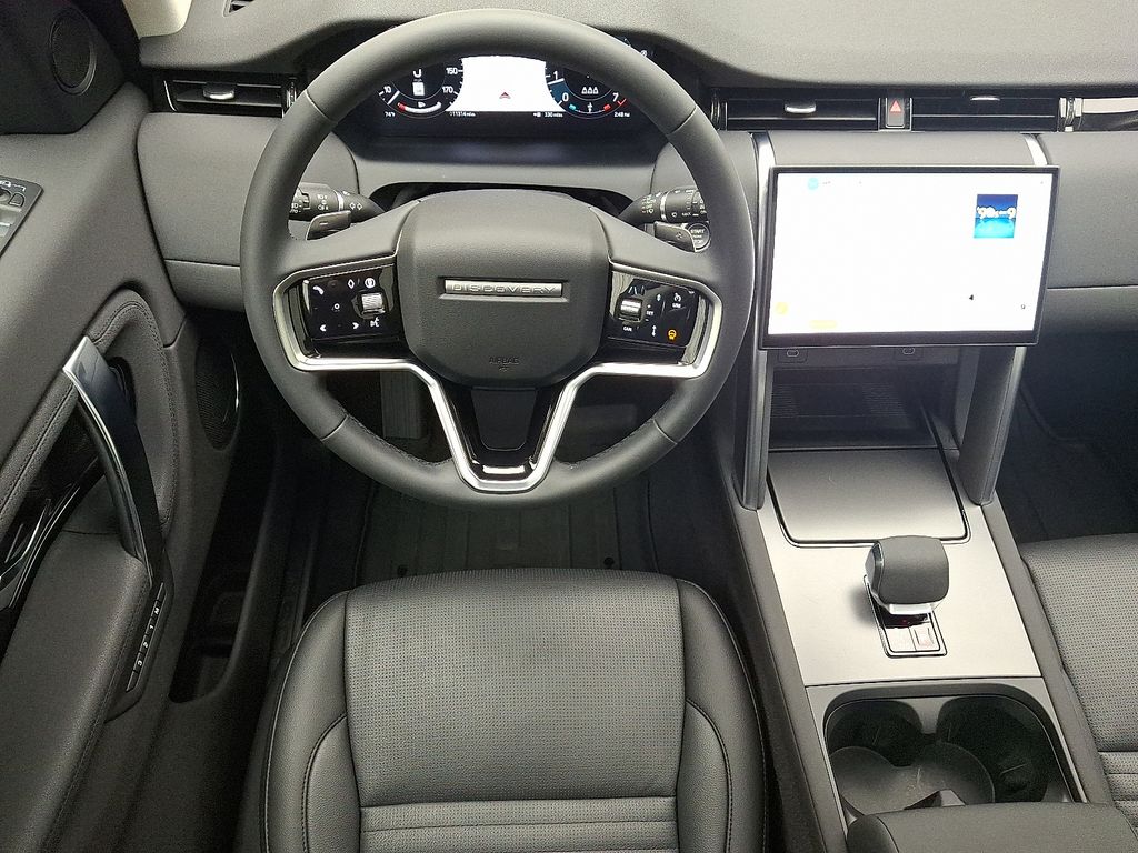 Thumbnail: 2025 Land Rover Discovery Sport - 11
