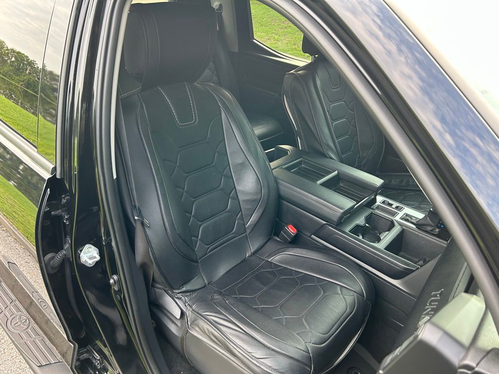 2023 Toyota Tundra SR 15