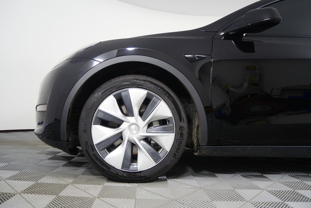 Thumbnail: 2021 Tesla Model Y - 7