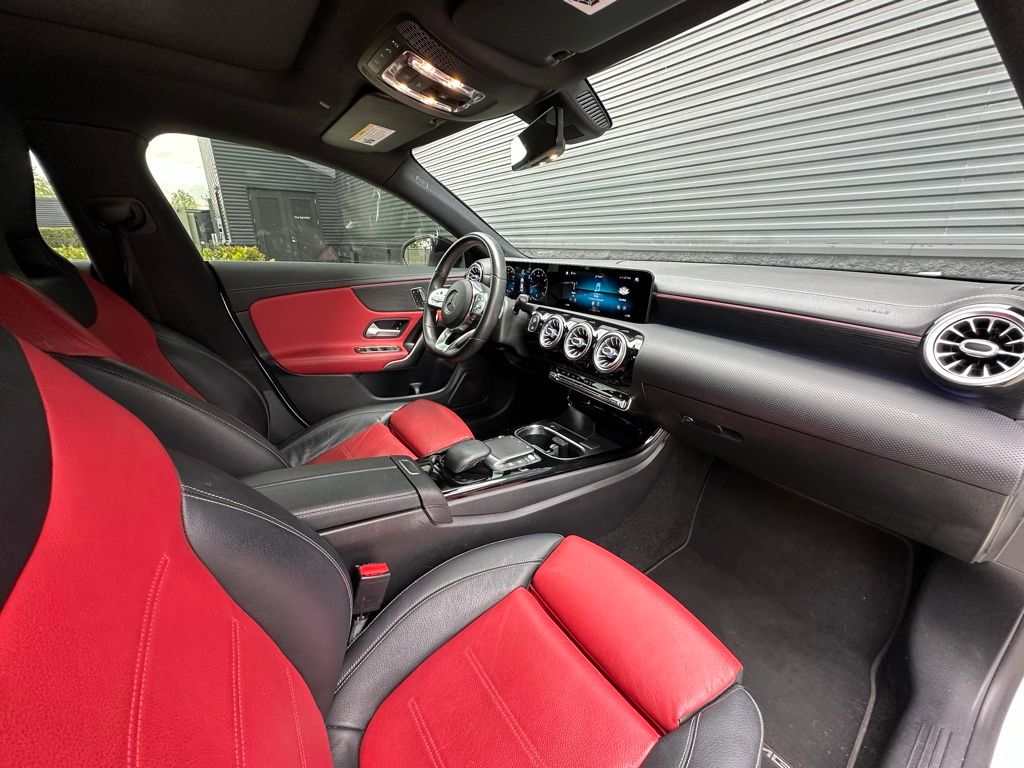 2021 Mercedes-Benz CLA 250 32