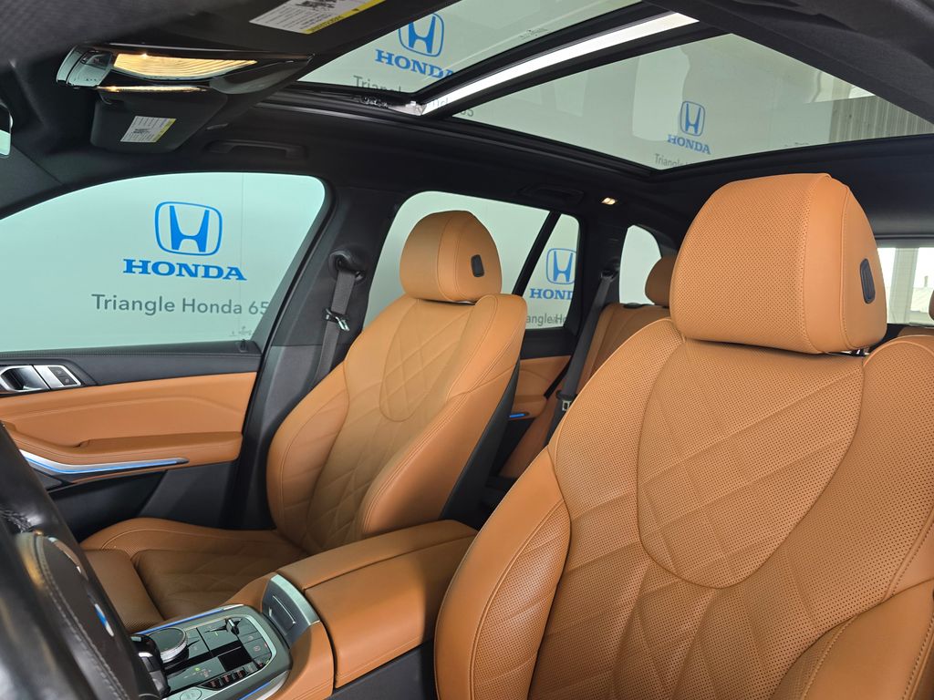 Thumbnail: 2023 BMW X5 - 22