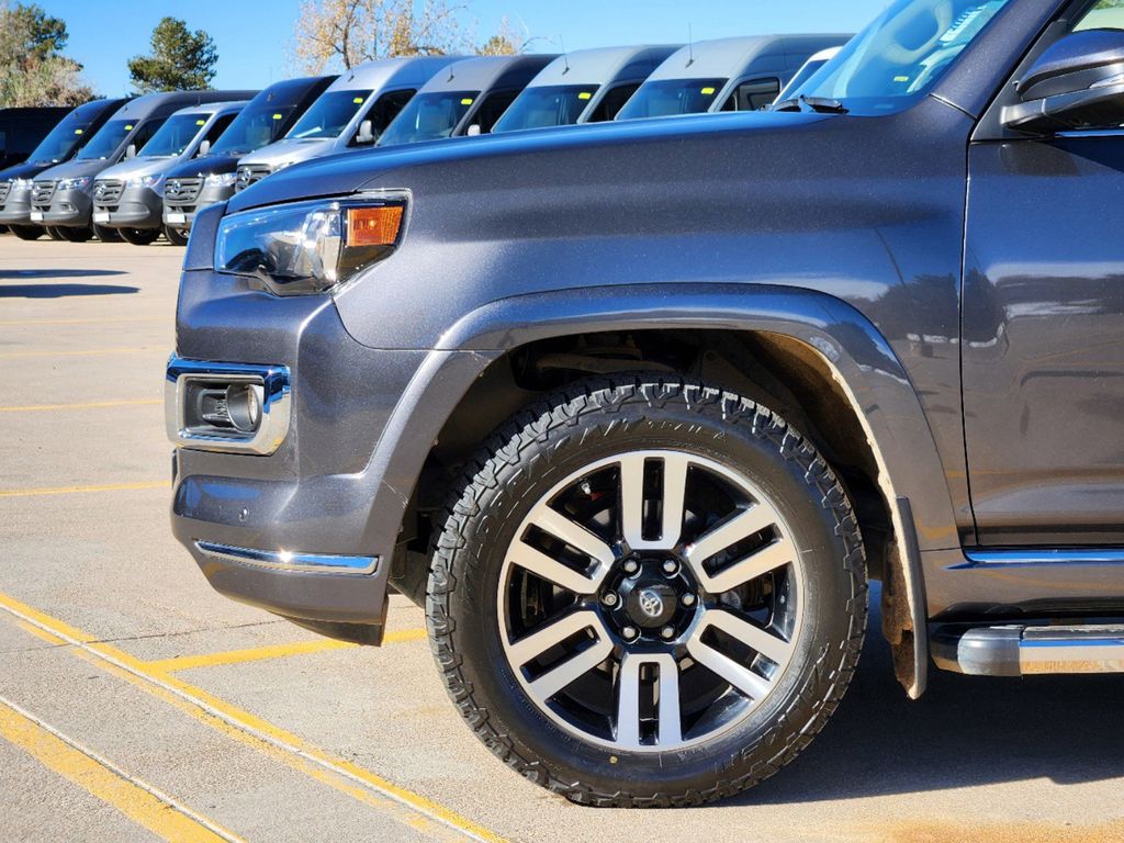 2018 Toyota 4Runner  9