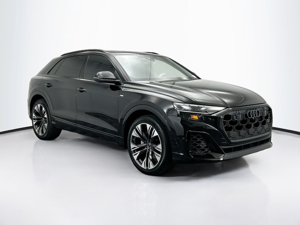 Thumbnail: 2026 Audi Q8 - 3