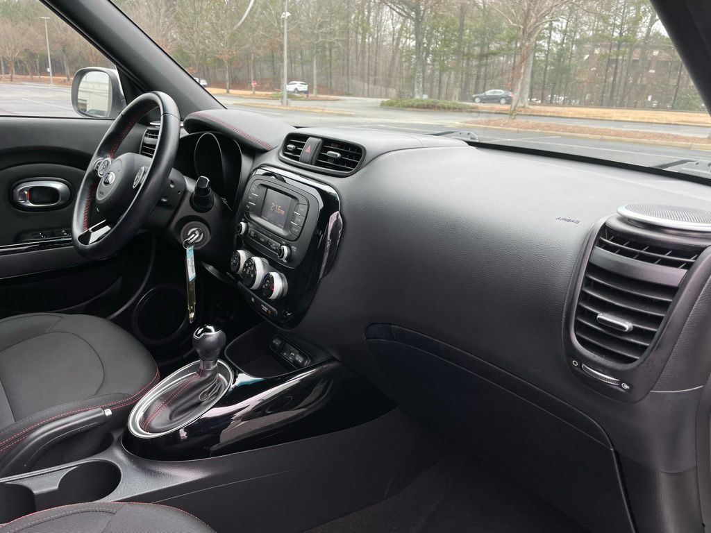Thumbnail: 2016 Kia Soul - 31