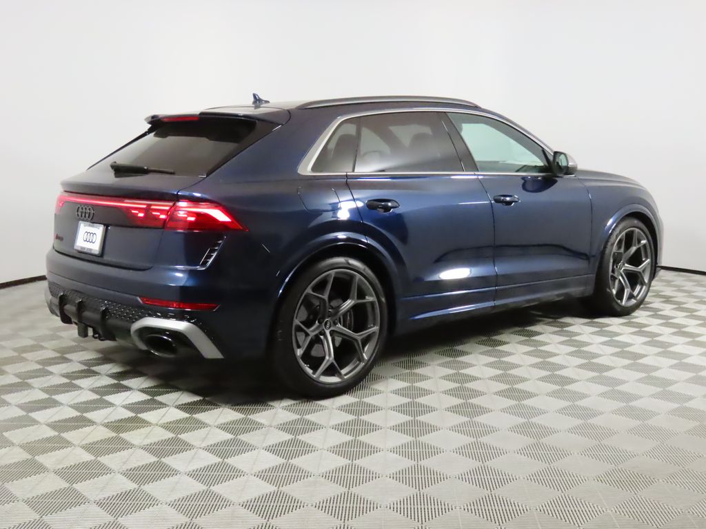 Thumbnail: 2025 Audi RS Q8 - 5