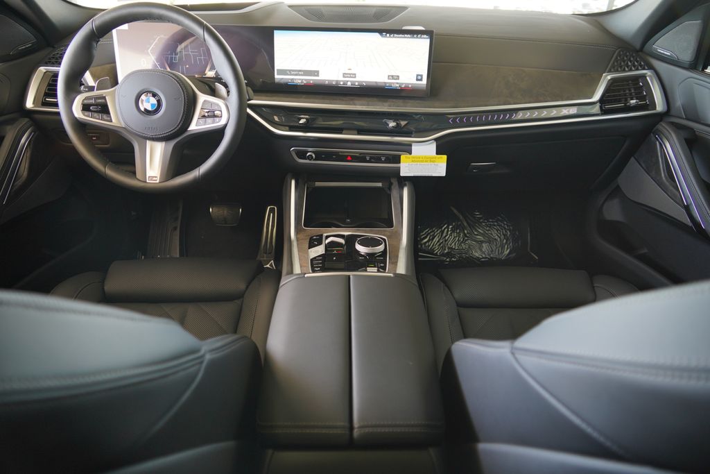 Thumbnail: 2026 BMW X6 - 13