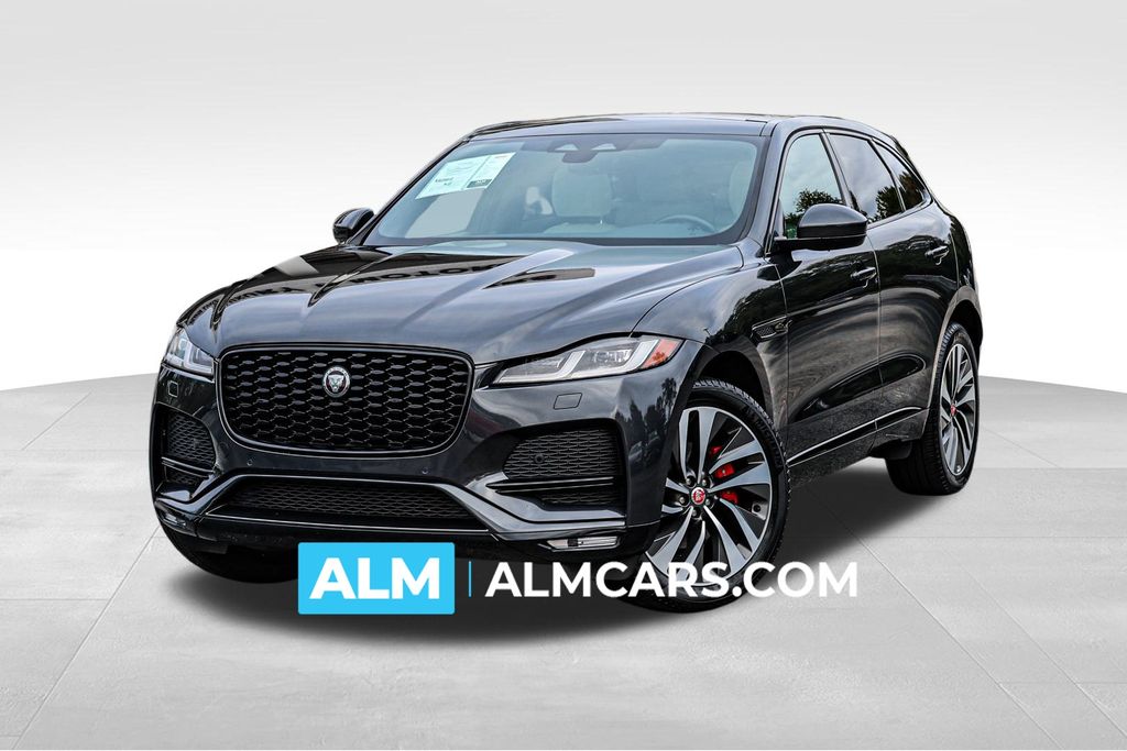 2022 Jaguar F-Pace S's photo