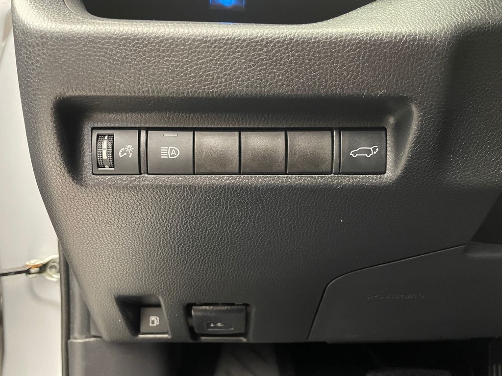 2021 Toyota RAV4 XSE 20