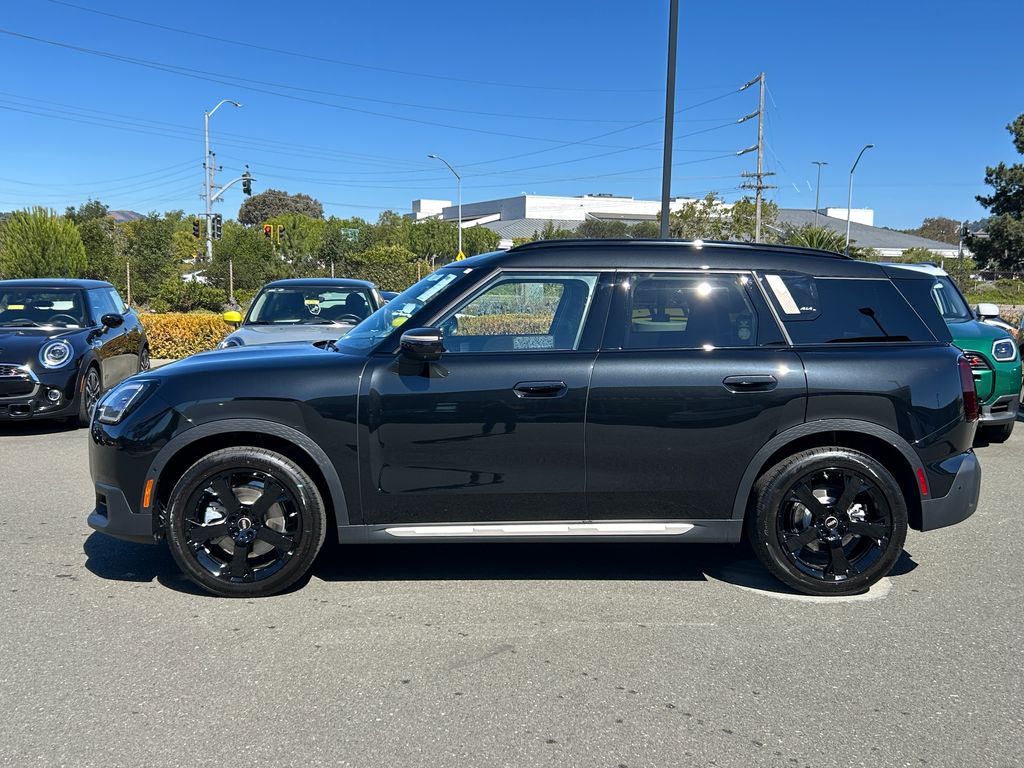 Thumbnail: 2025 MINI Cooper Countryman - 2