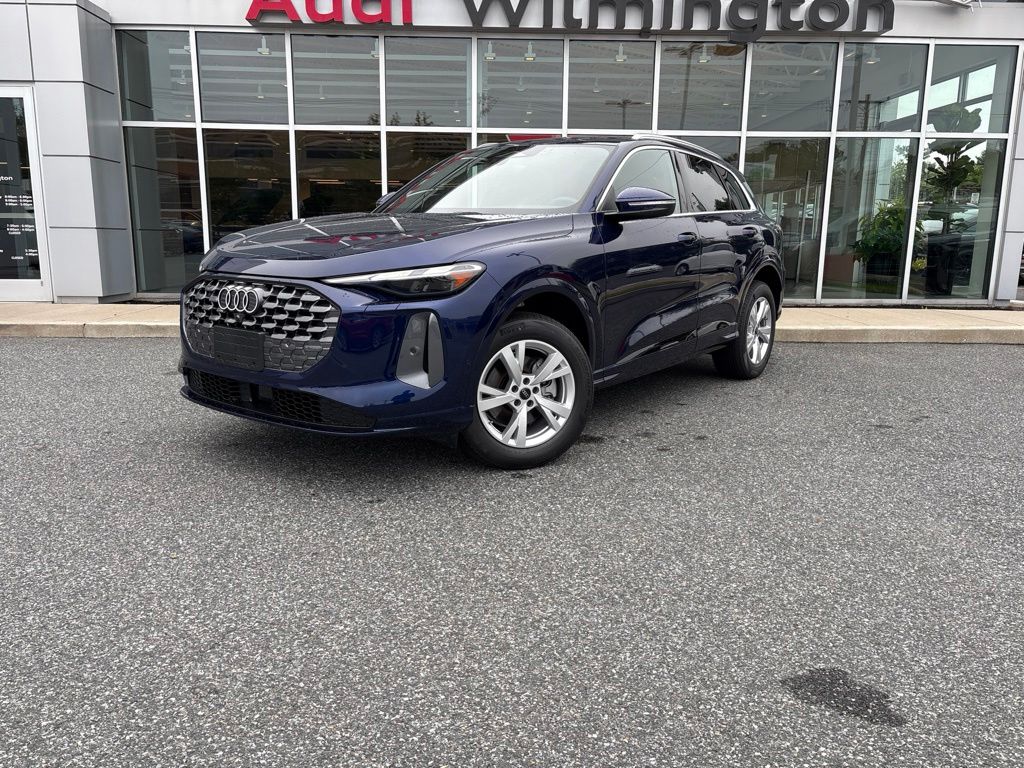 Navarra Blue Metallic 2026 Audi Q5 SUV / Crossover All-Wheel Drive 7-Speed Automatic