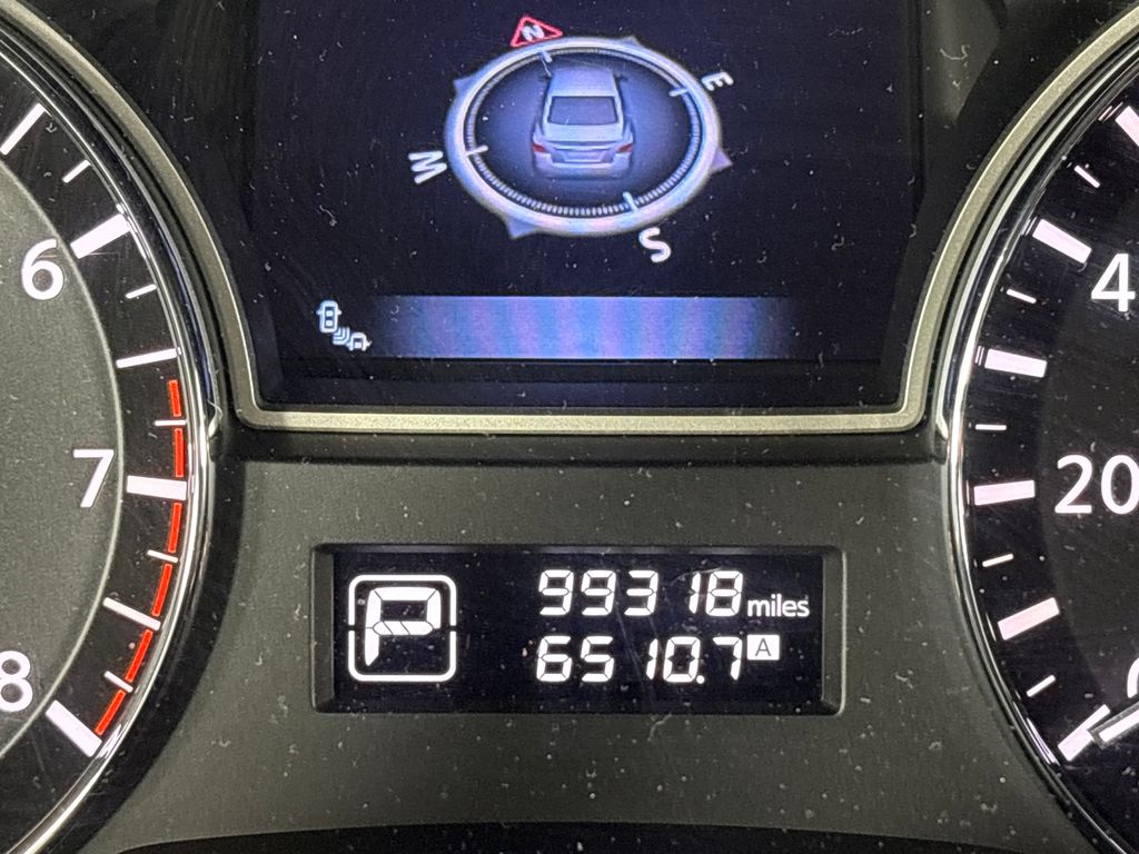 Used 2014 Silver Nissan 2.5 SV image 23