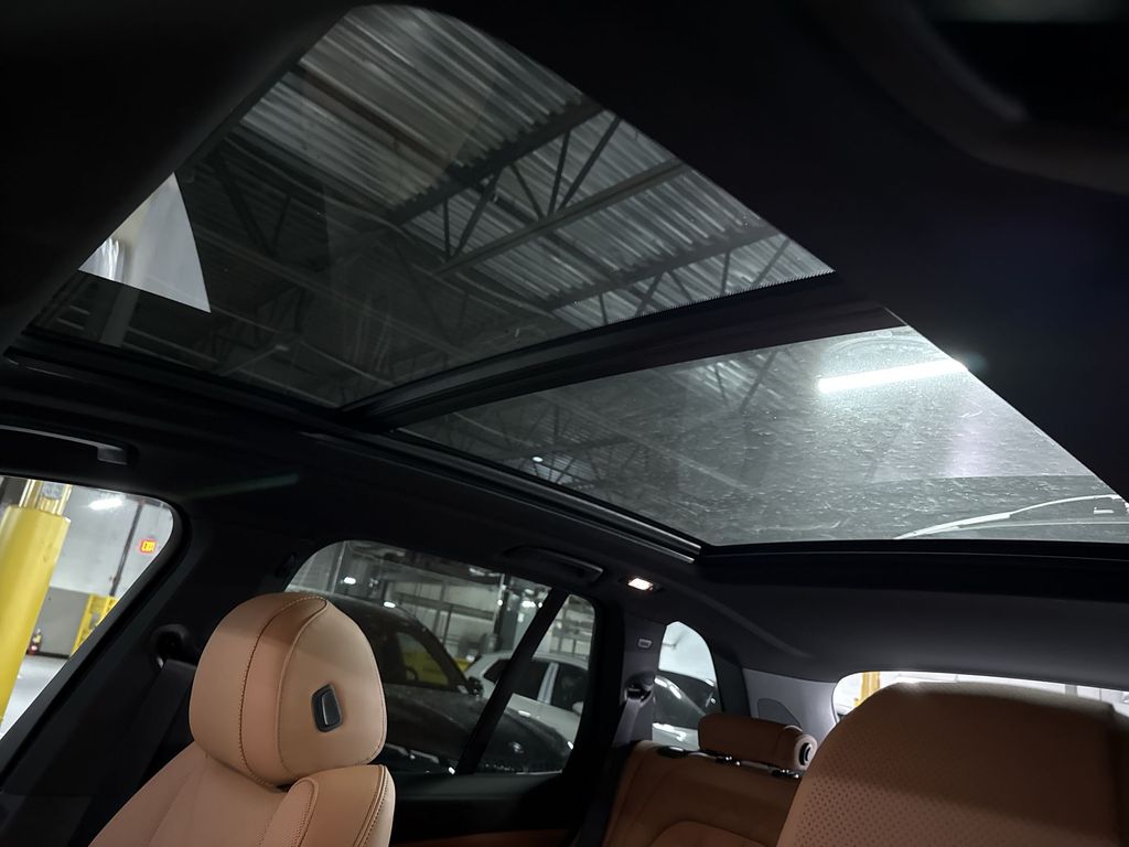 Thumbnail: 2026 BMW X5 - 22
